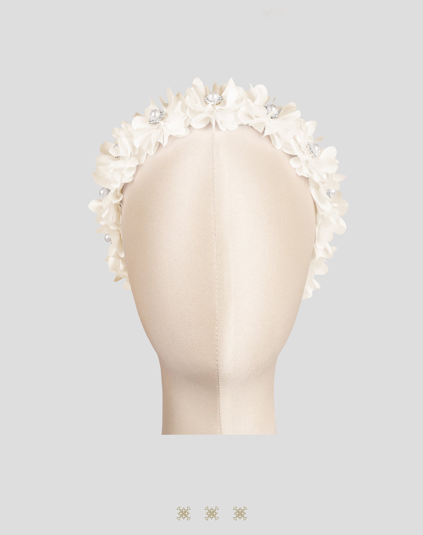 Corona de flores hueso 04-039