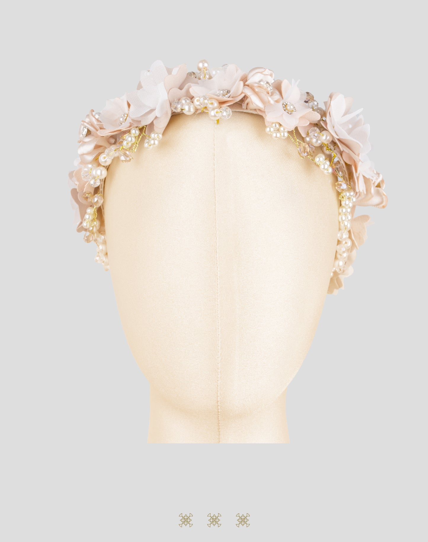 Corona de flores beige 04-558