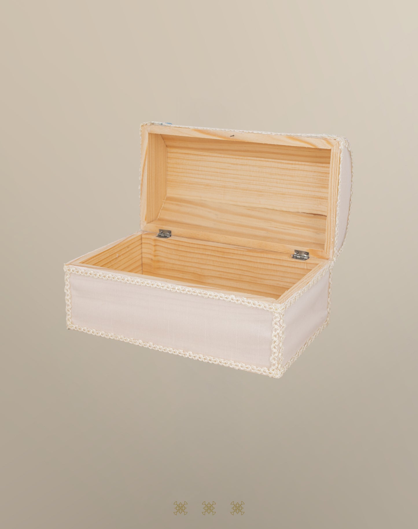 Set de vela bautizo con baúl hueso 05-058