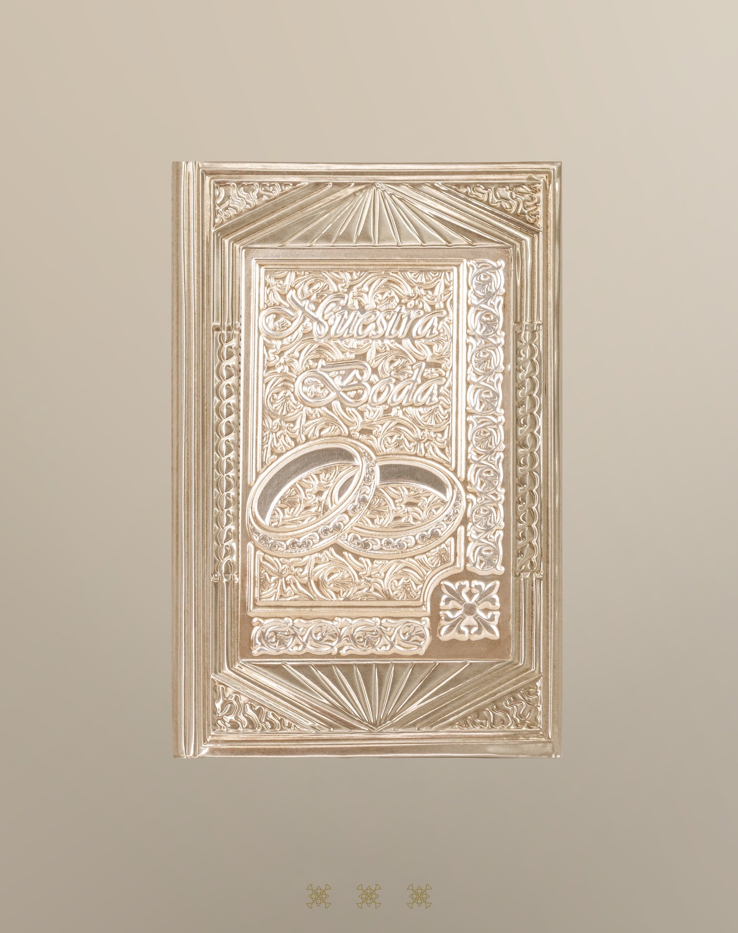 Biblia de boda con cofre dorado 17-336