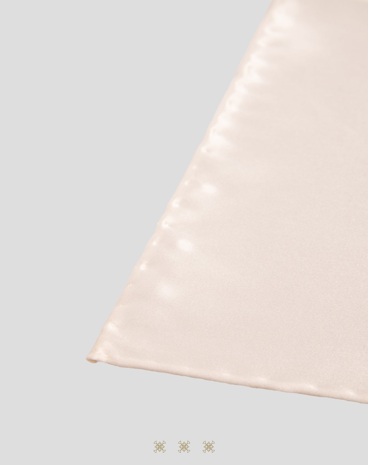 PAÑUELO BLANCO 40-008