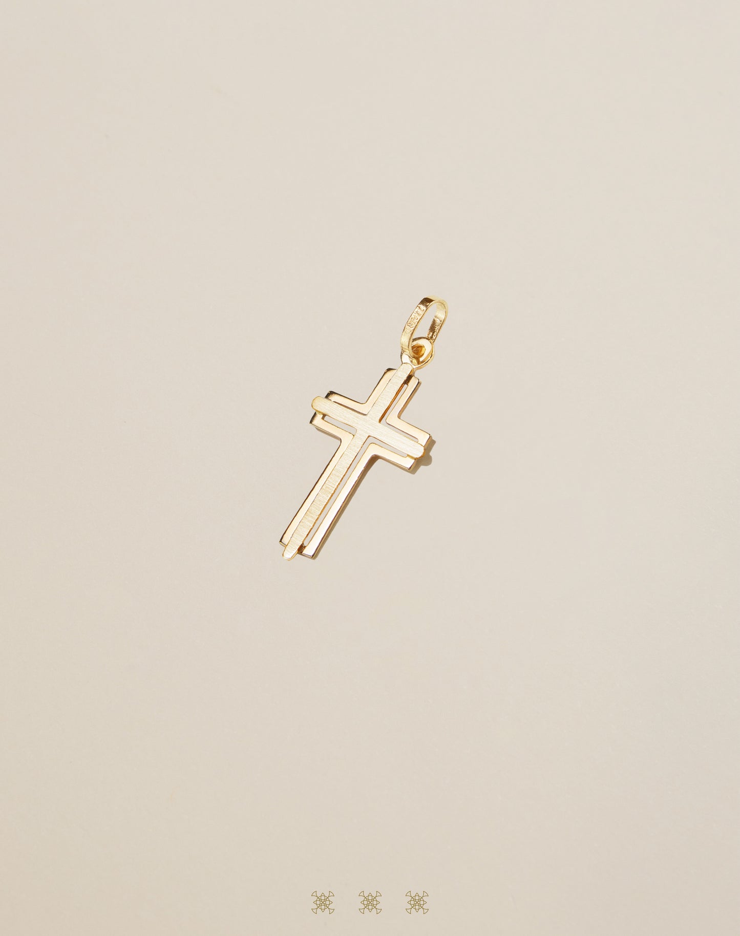 Cruz de 14k 98-036