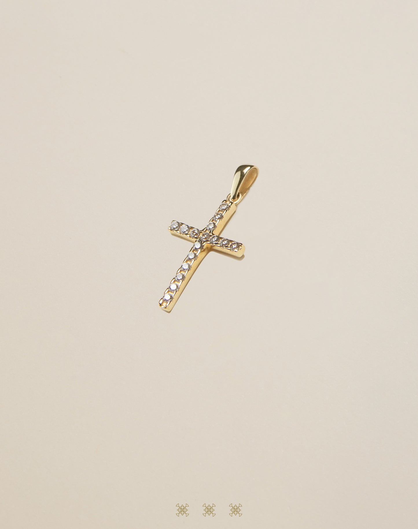 Cruz de 14k 98-042