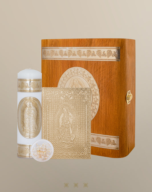 Set de vela primera comunión dorado con cofre C7-009