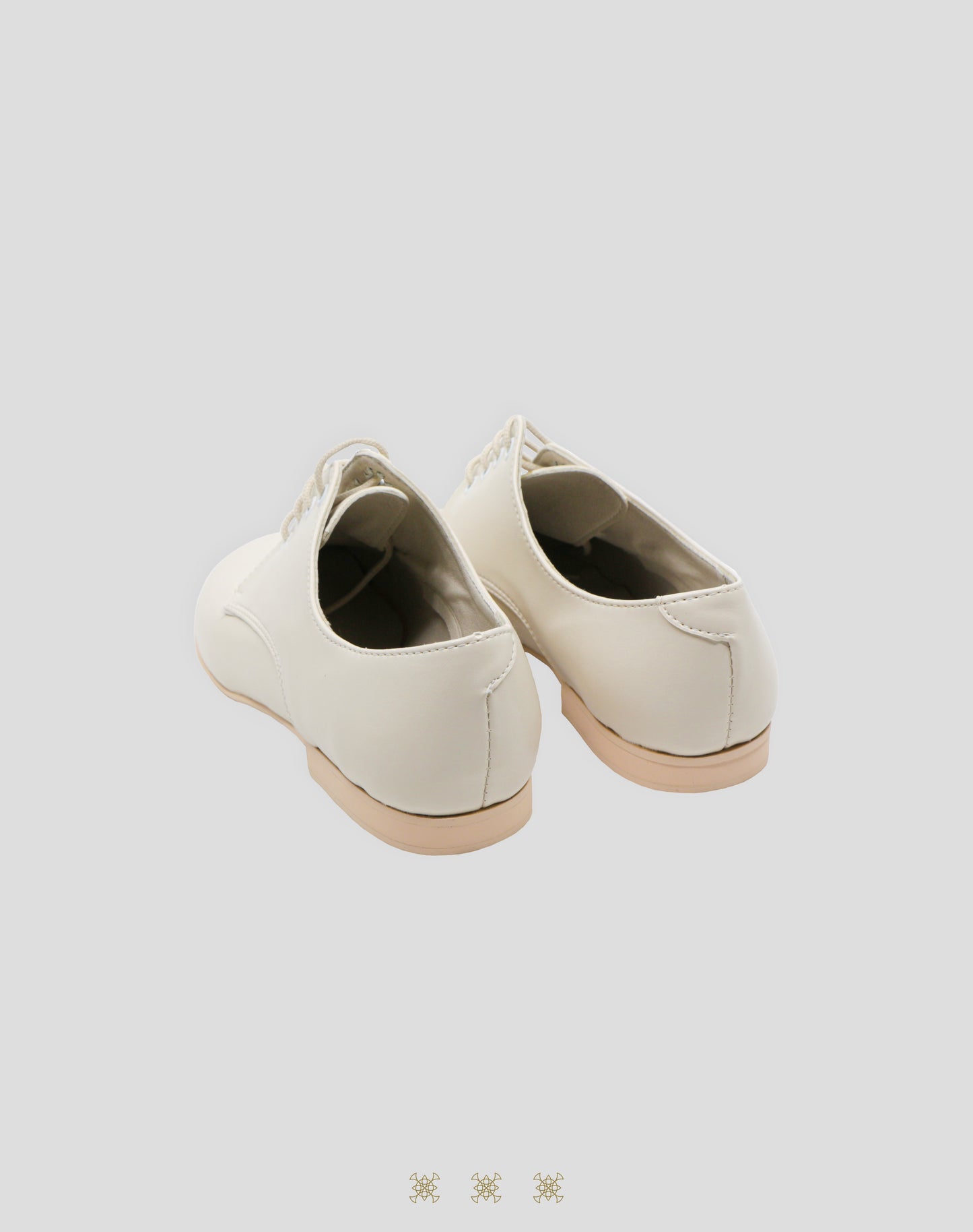Zapato juvenil hueso 03-005