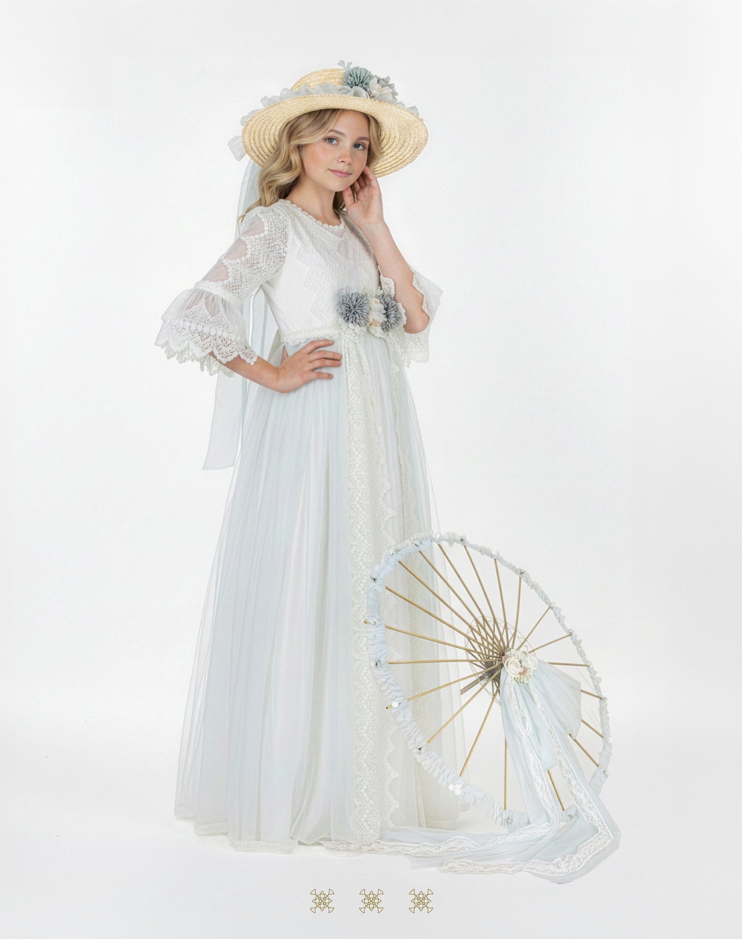 Atuendo de ceremonia talla 12 hueso / verde 02-552