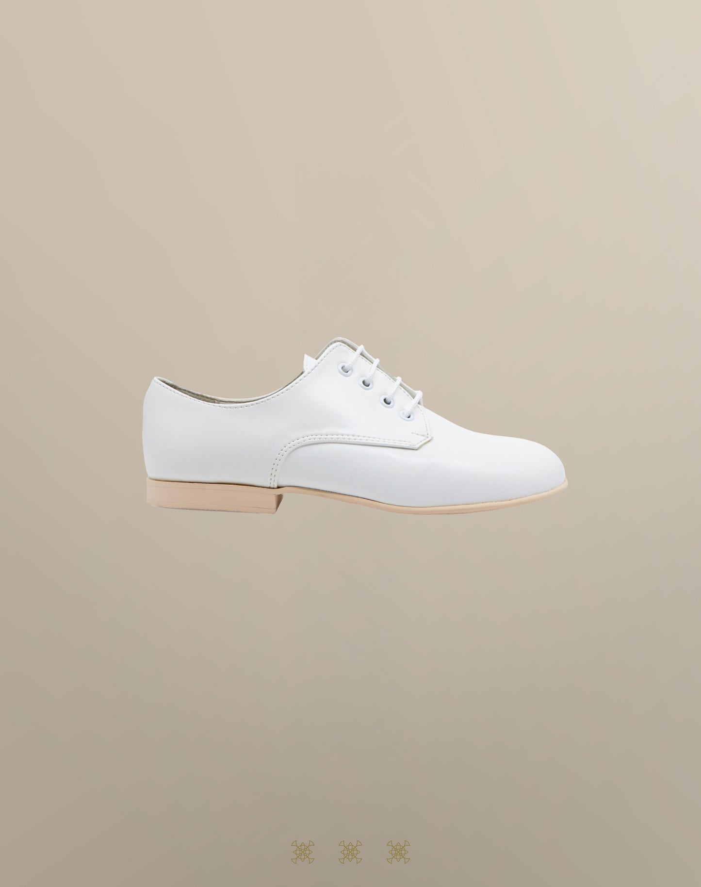 Zapato juvenil blanco 03-005