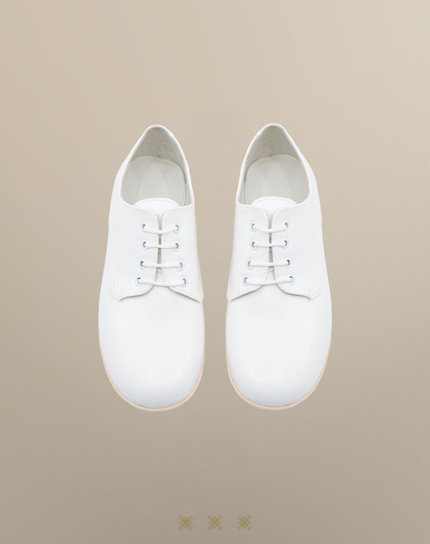 Zapato juvenil blanco 03-005