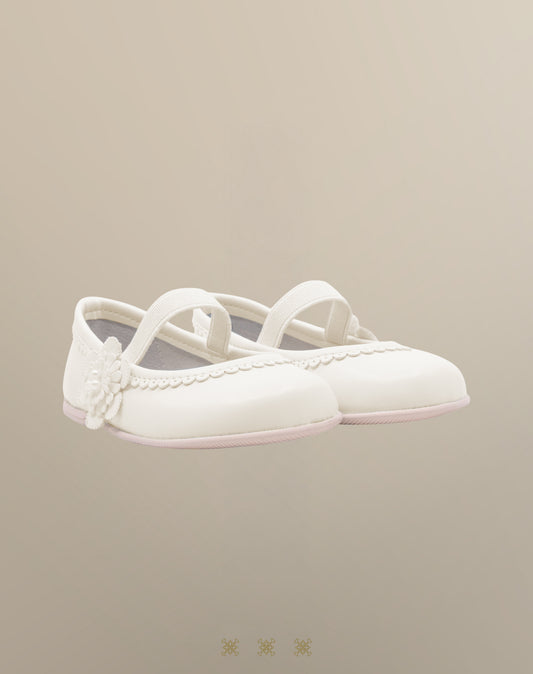 Zapatos de niña hueso 03-076