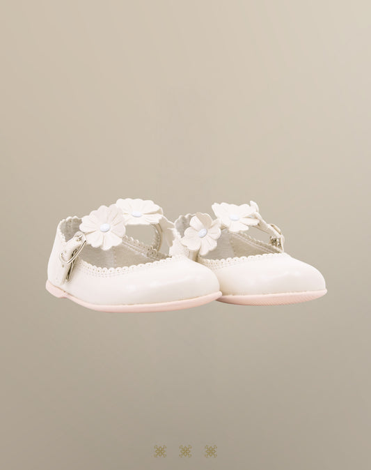 Zapatos de niña hueso 03-079