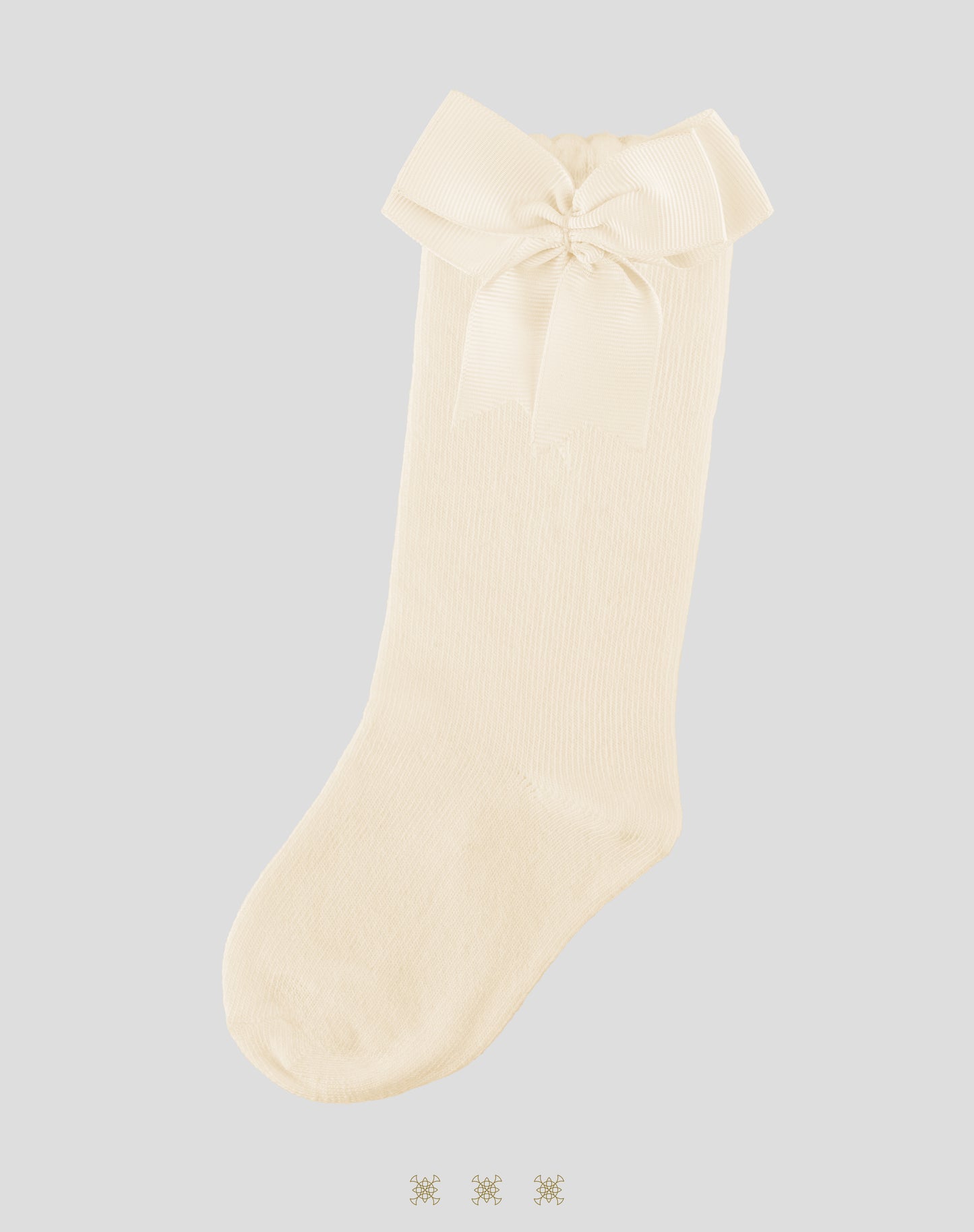 Calceta alta moño grande 03-290