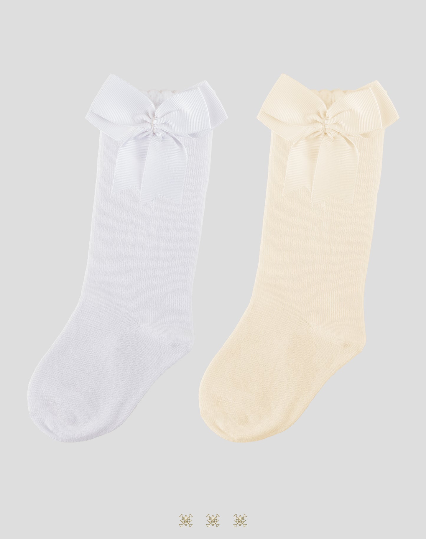 Calceta alta moño grande 03-290