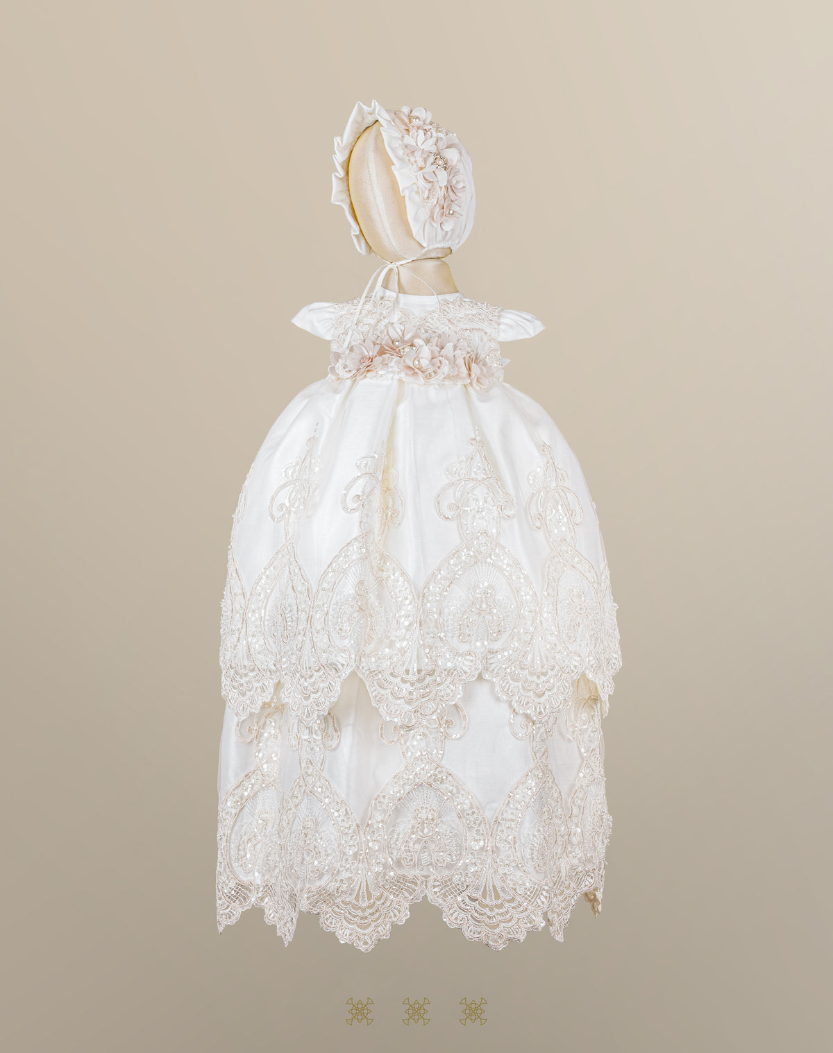 Mini ropón de bautizo de niña hueso 03-369