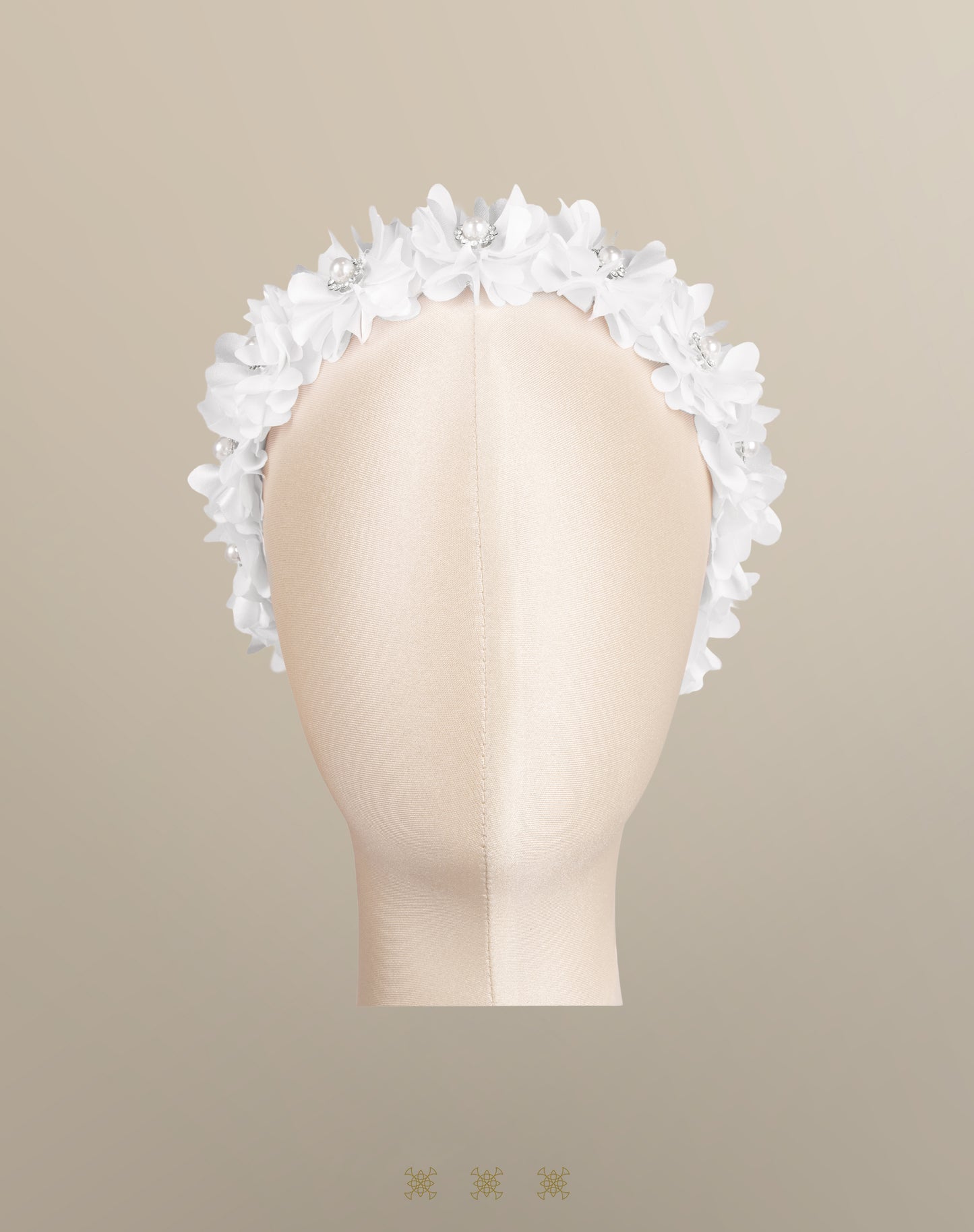 Corona de flores blanca 04-039
