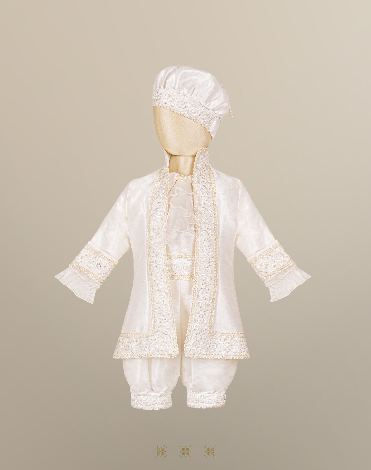 Ropón  de bautizo estilo príncipe Hueso 05-016