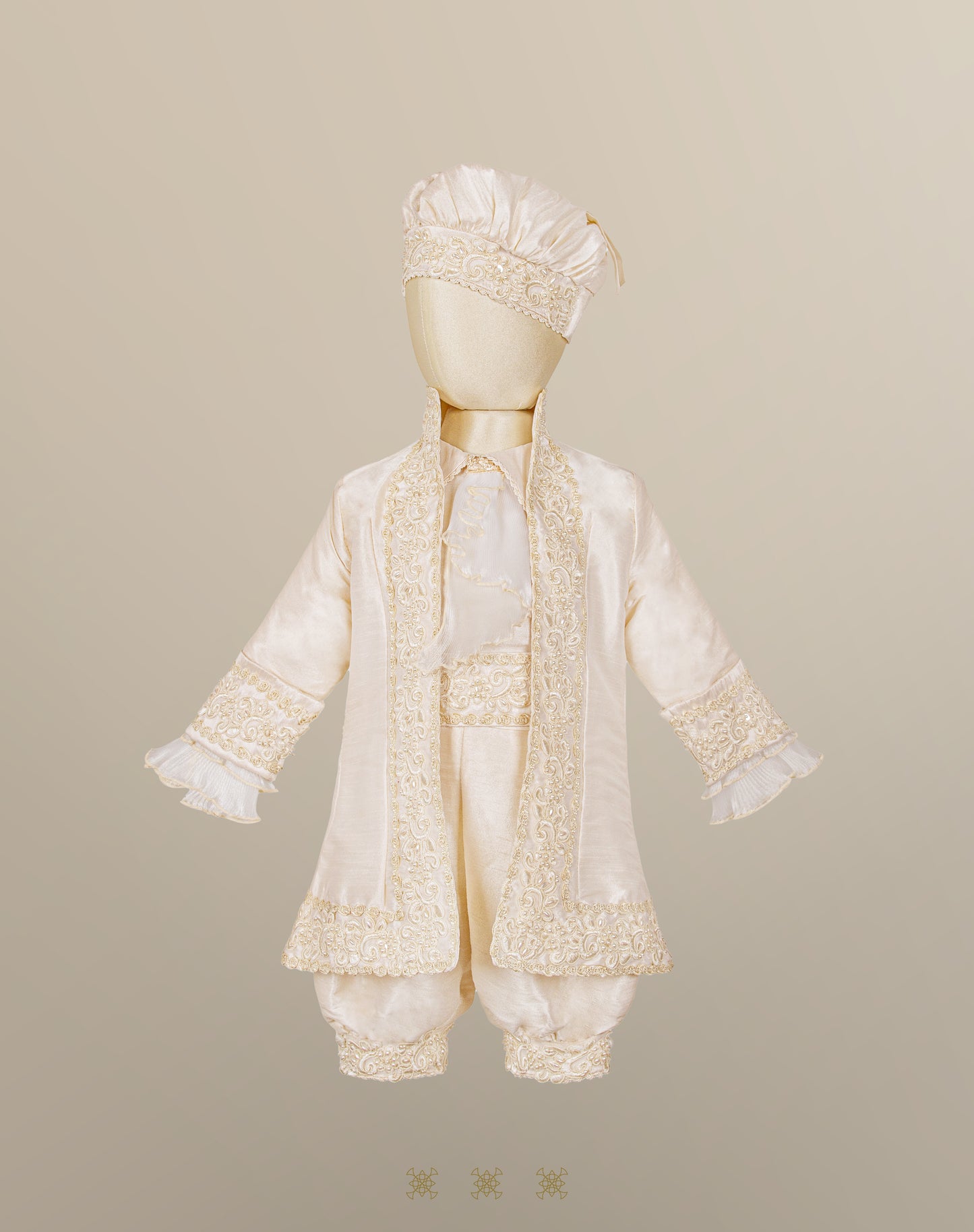 Ropón  de bautizo estilo príncipe Beige 05-016