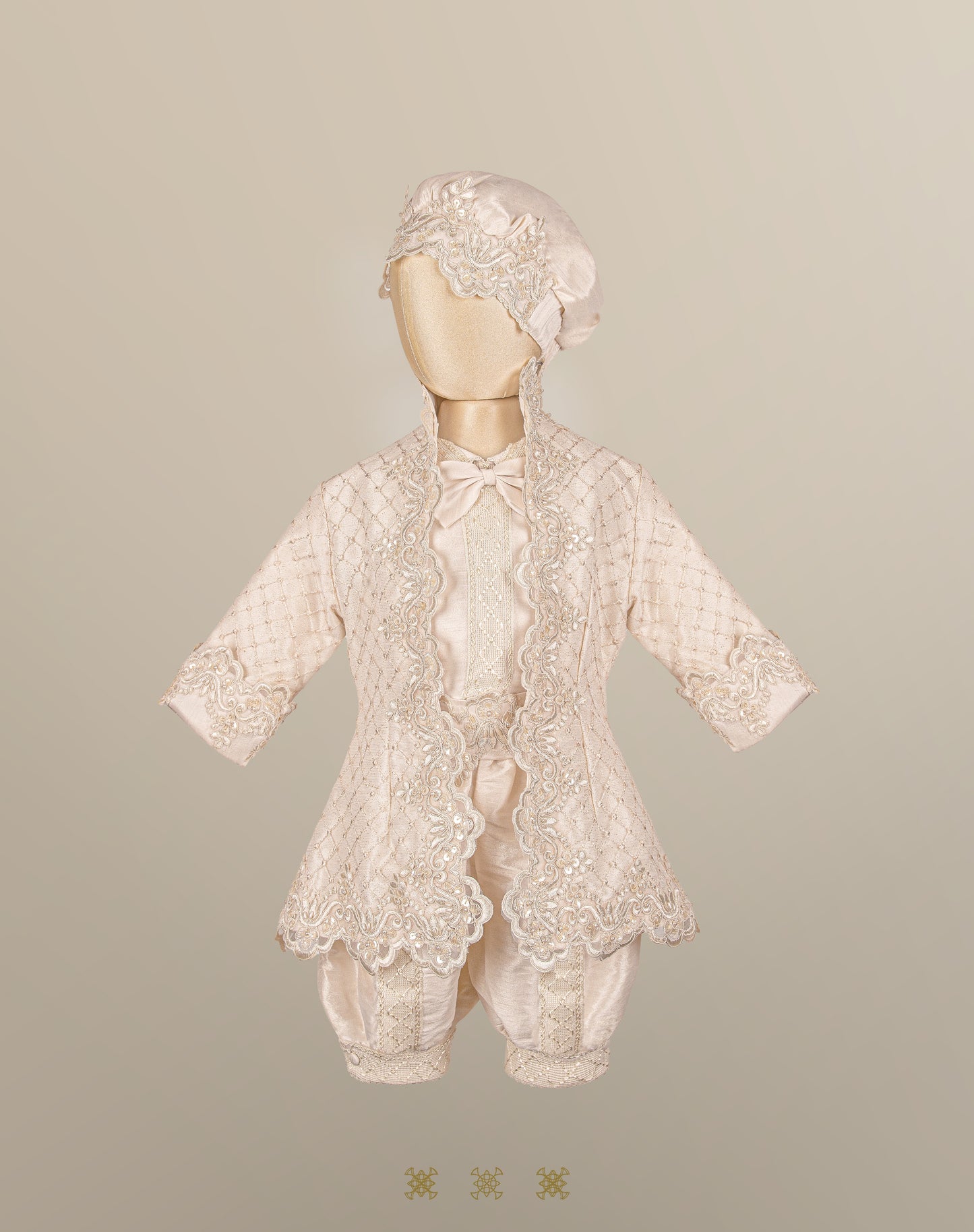Ropón  de bautizo estilo príncipe Beige 05-044