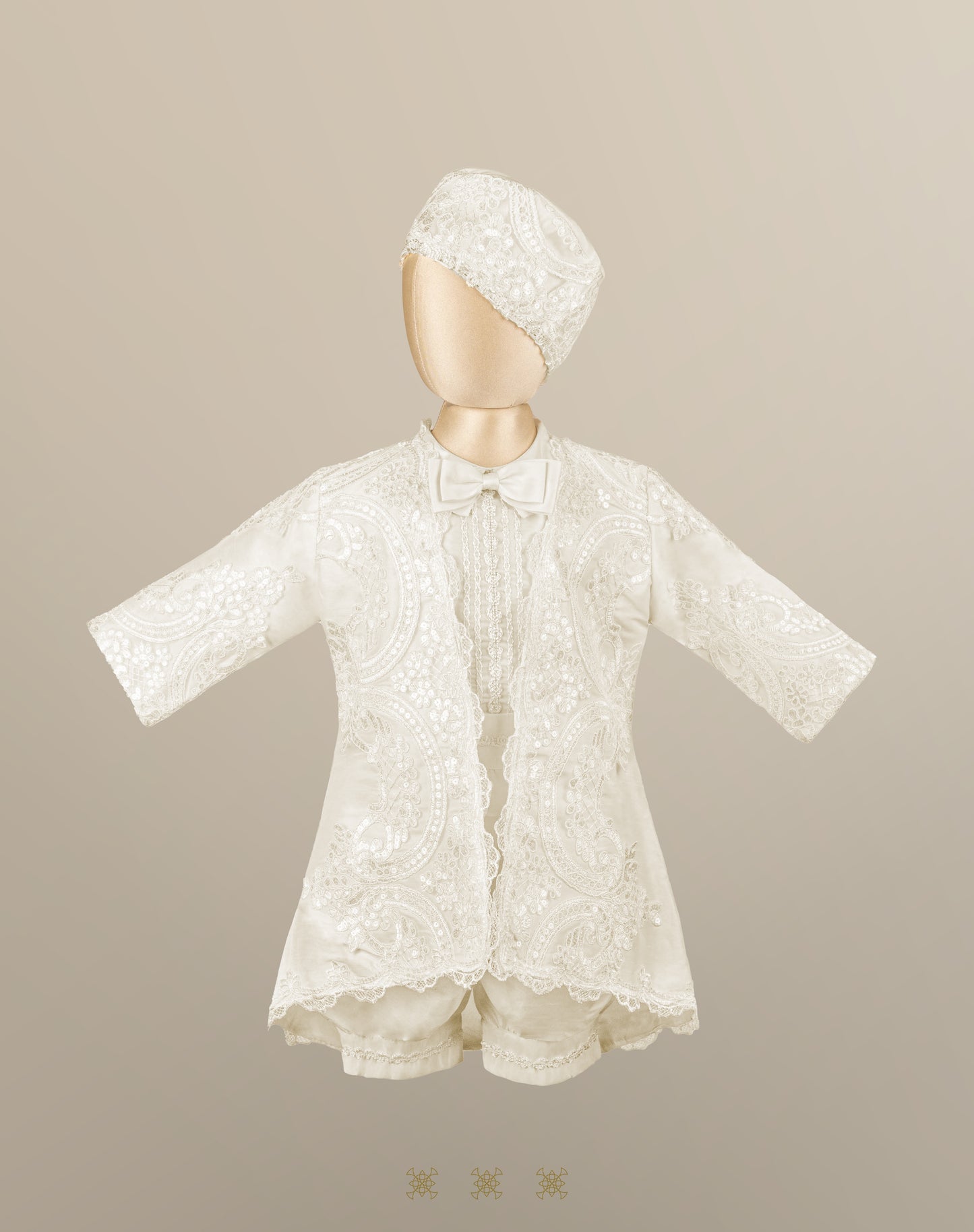 Ropón  de bautizo estilo príncipe Hueso 05-045