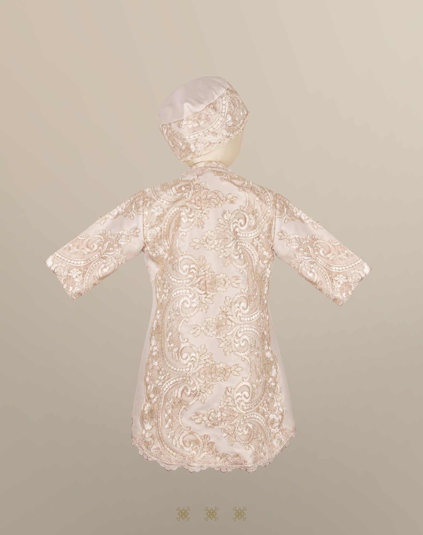 Ropón  de bautizo estilo príncipe Beige 05-045