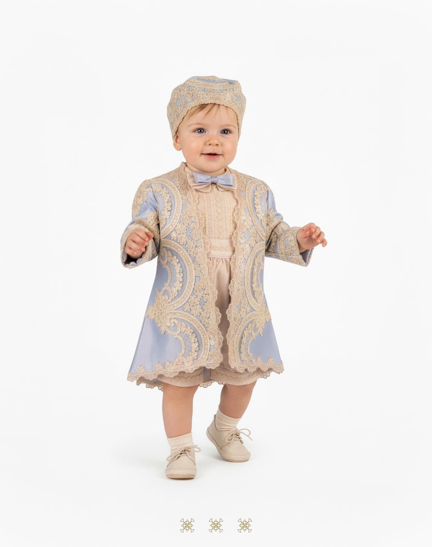 Ropón  de bautizo estilo príncipe Beige/azul 05-045