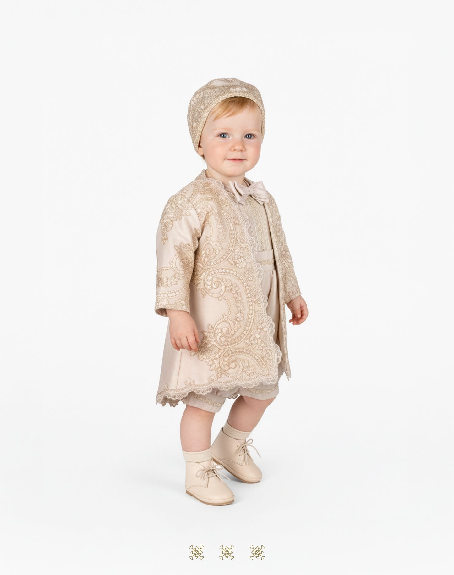 Ropón  de bautizo estilo príncipe Beige 05-045