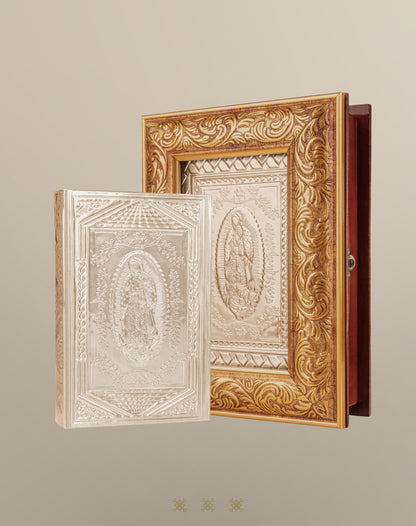 Biblia de boda con cofre dorado 17-146