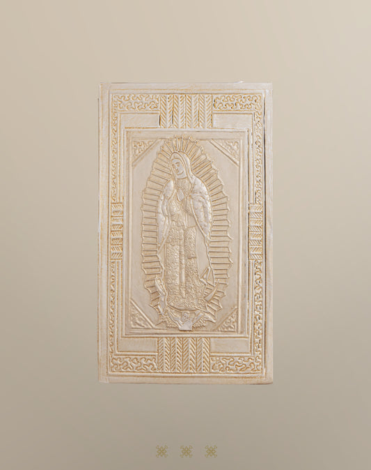 Biblia Repujado dorada 17-242