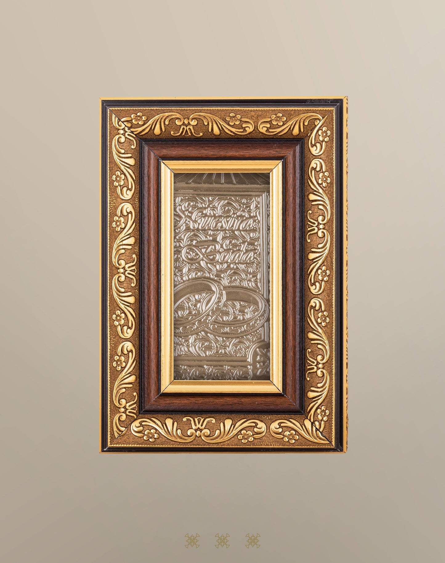 Biblia de boda con cofre dorado 17-328