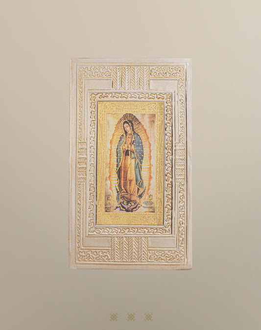 Biblia Repujado dorada 17-436