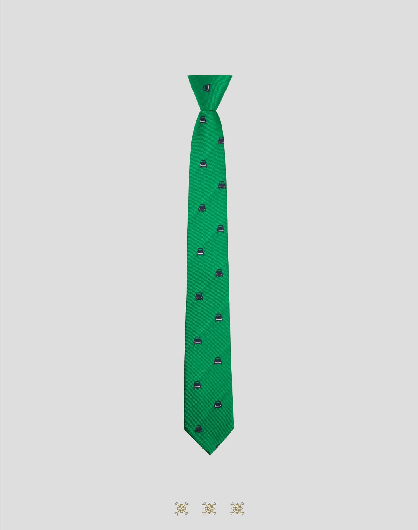 Corbata verde con nudo 40-006