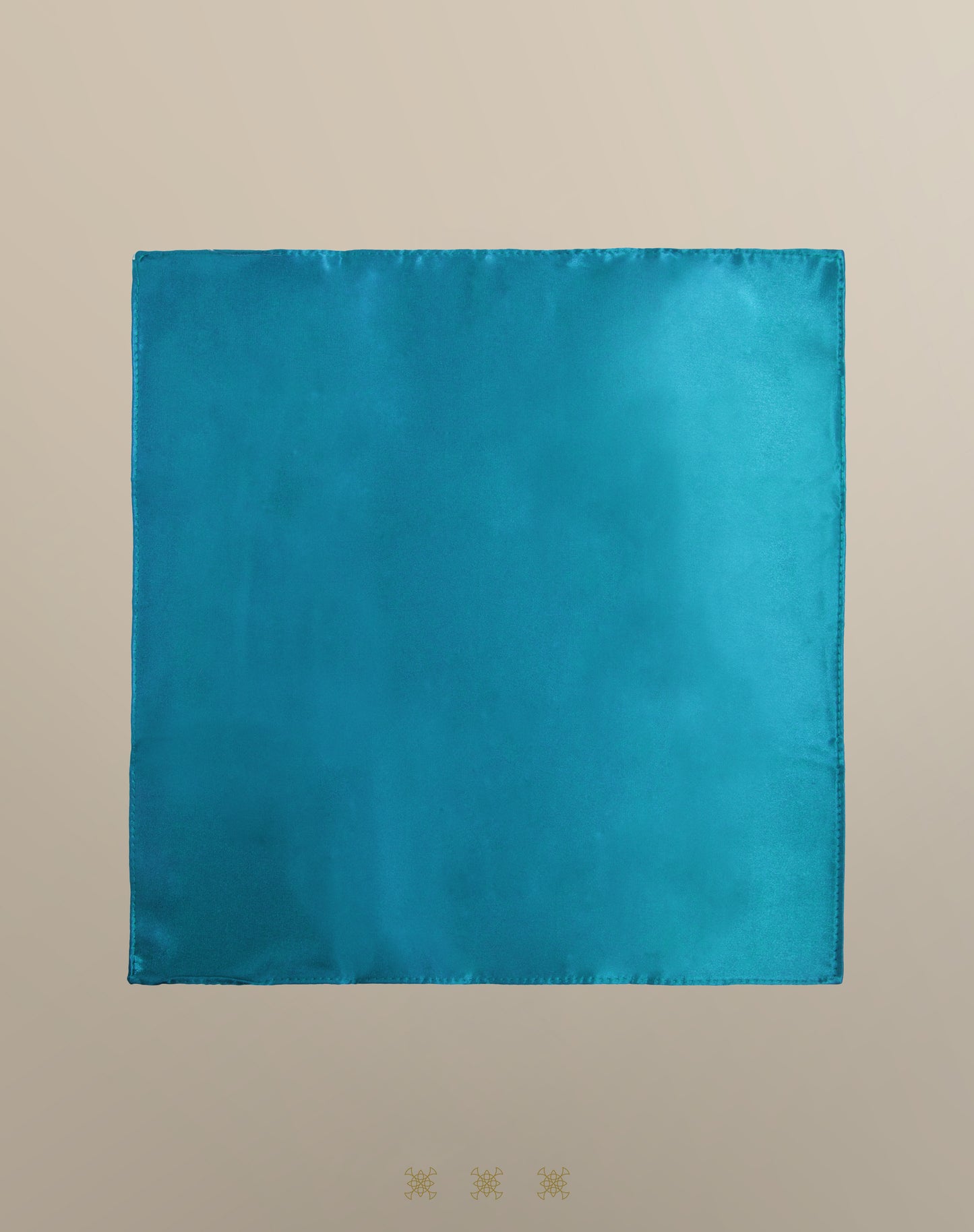 PAÑUELO AZUL CELESTE 40-007