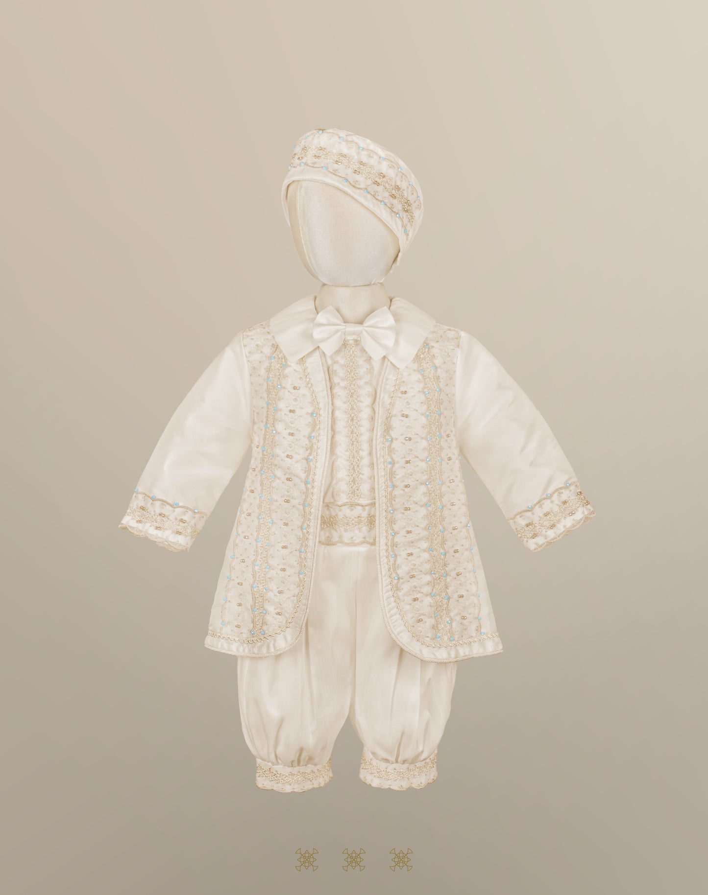 Ropón de bautizo estilo príncipe beige 69-025