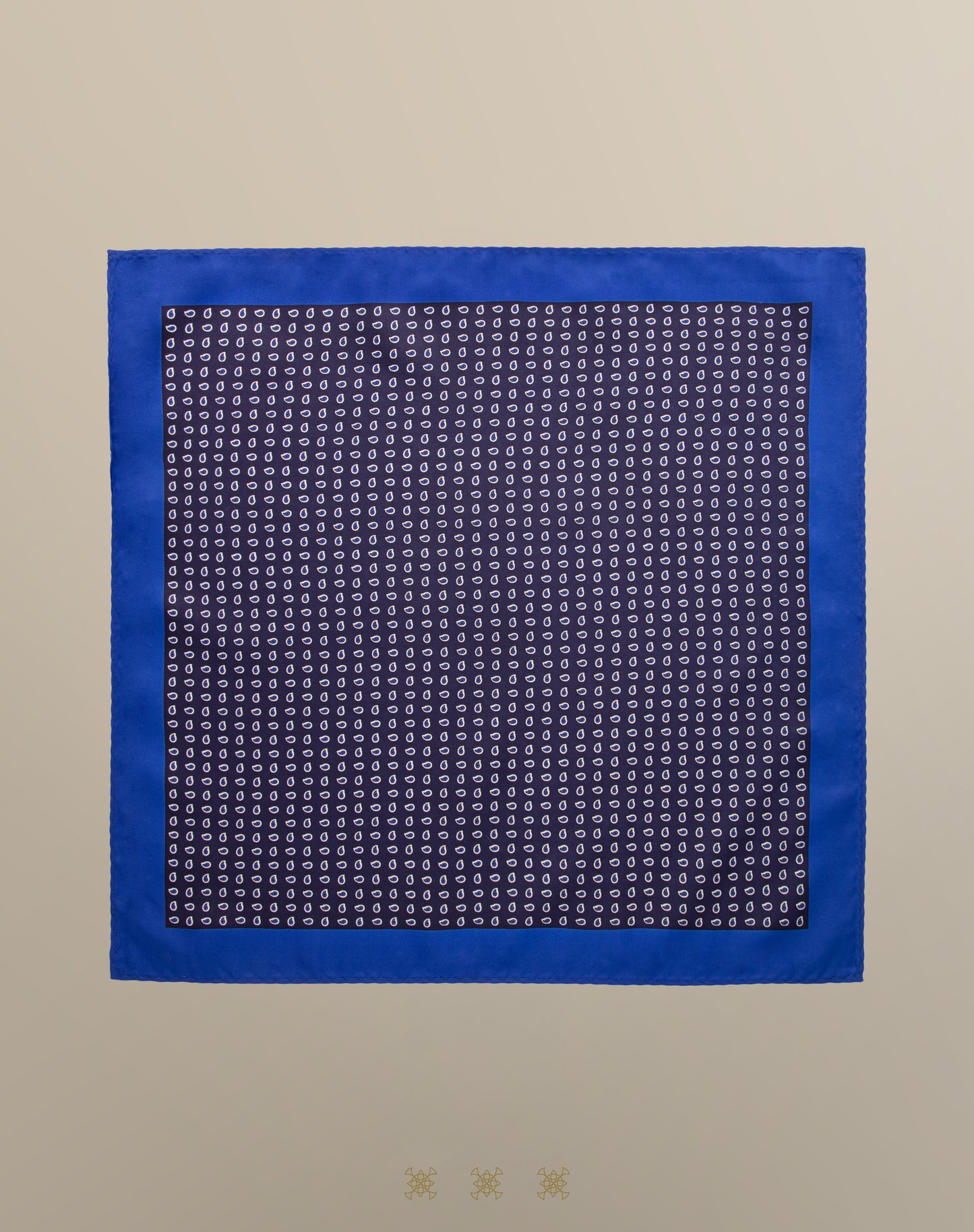 PAÑUELO AZUL 70-100