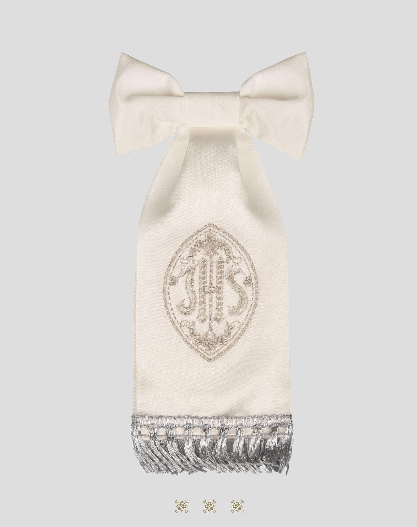 Moño Distintivo Hueso Plata 72-125