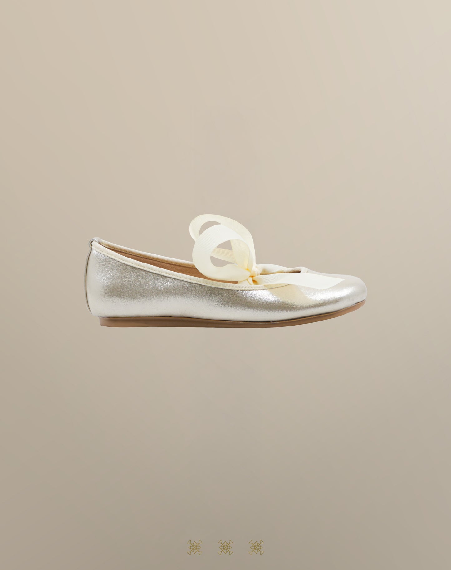 Zapatos Juveniles hueso 85-002