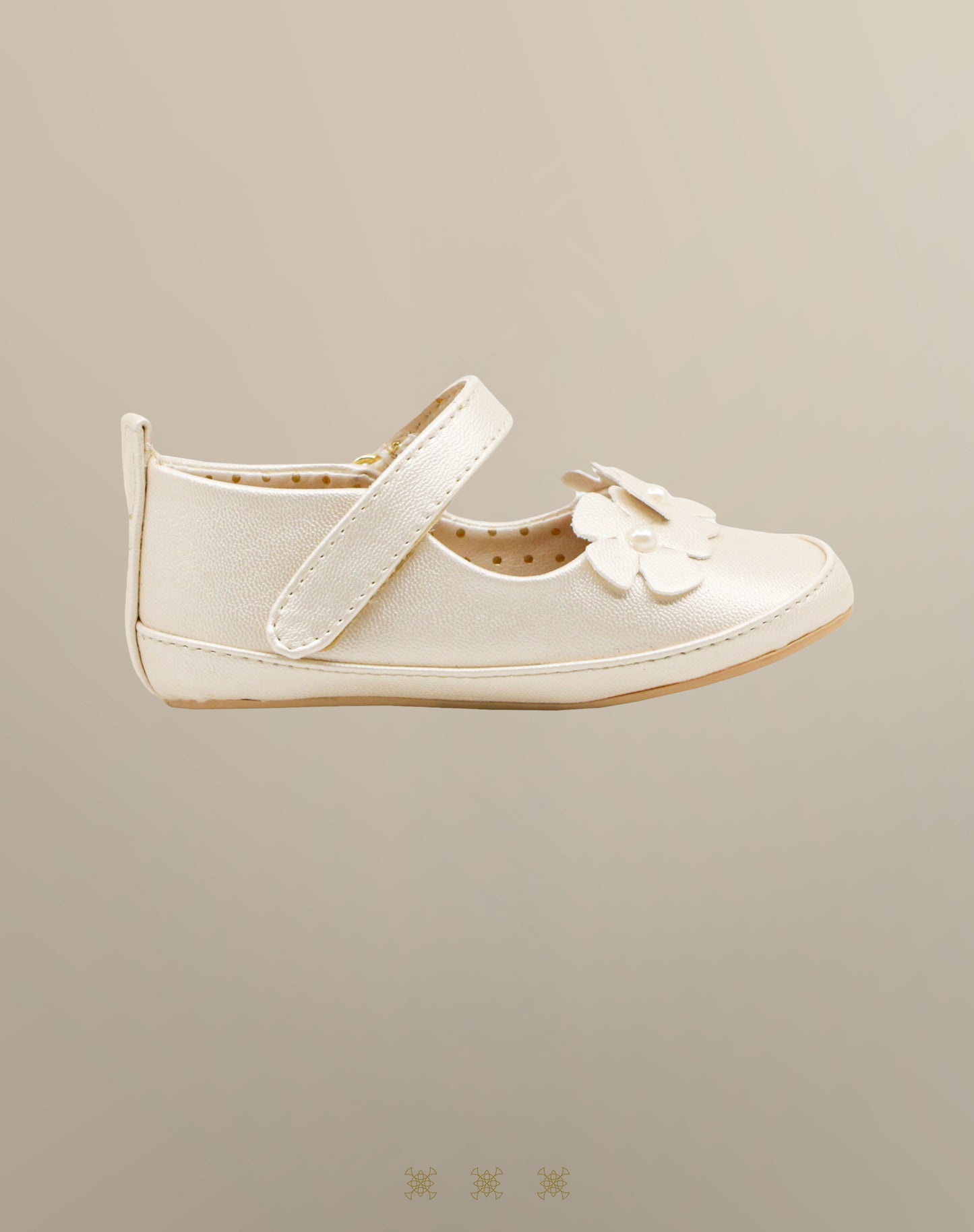 Zapatos de niña hueso 85-006