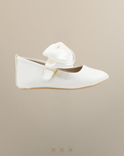 Zapatos de niña hueso 85-007
