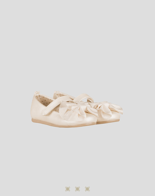 Zapatos de niña ivory 85-025
