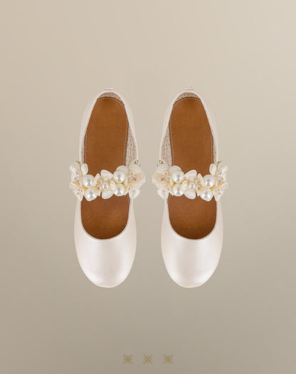 Zapatos juveniles hueso 85-026
