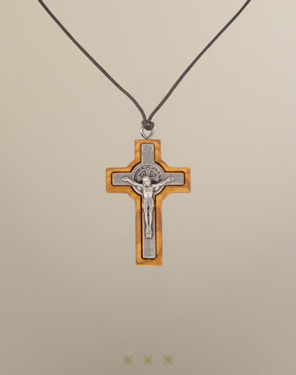 Cruz de Olivo plata de Primera Comunión 90-051