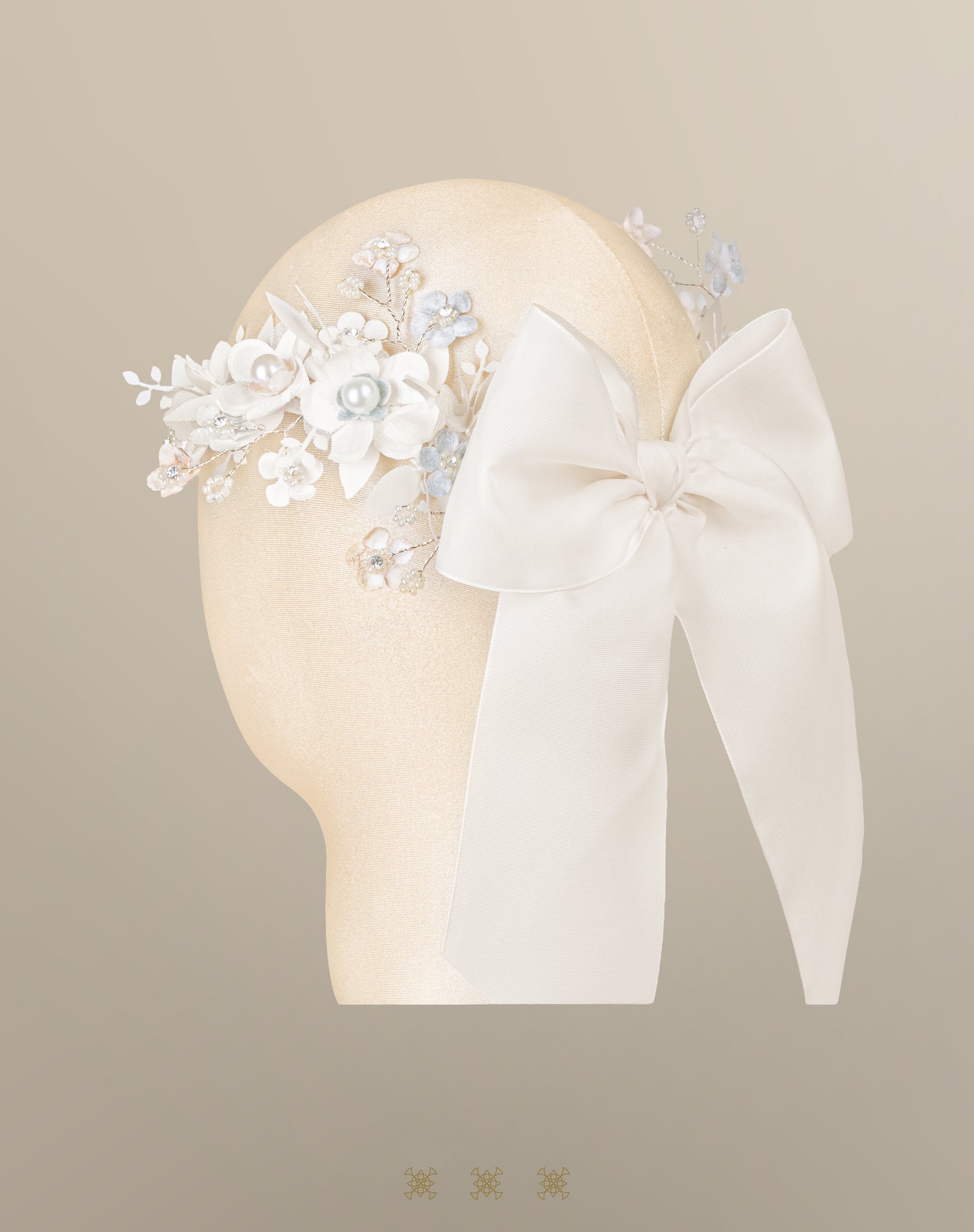 Corona de flores hueso 92-281