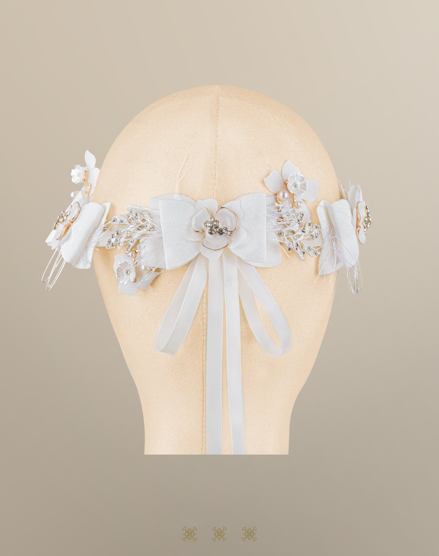 Corona de flores hueso 92-314