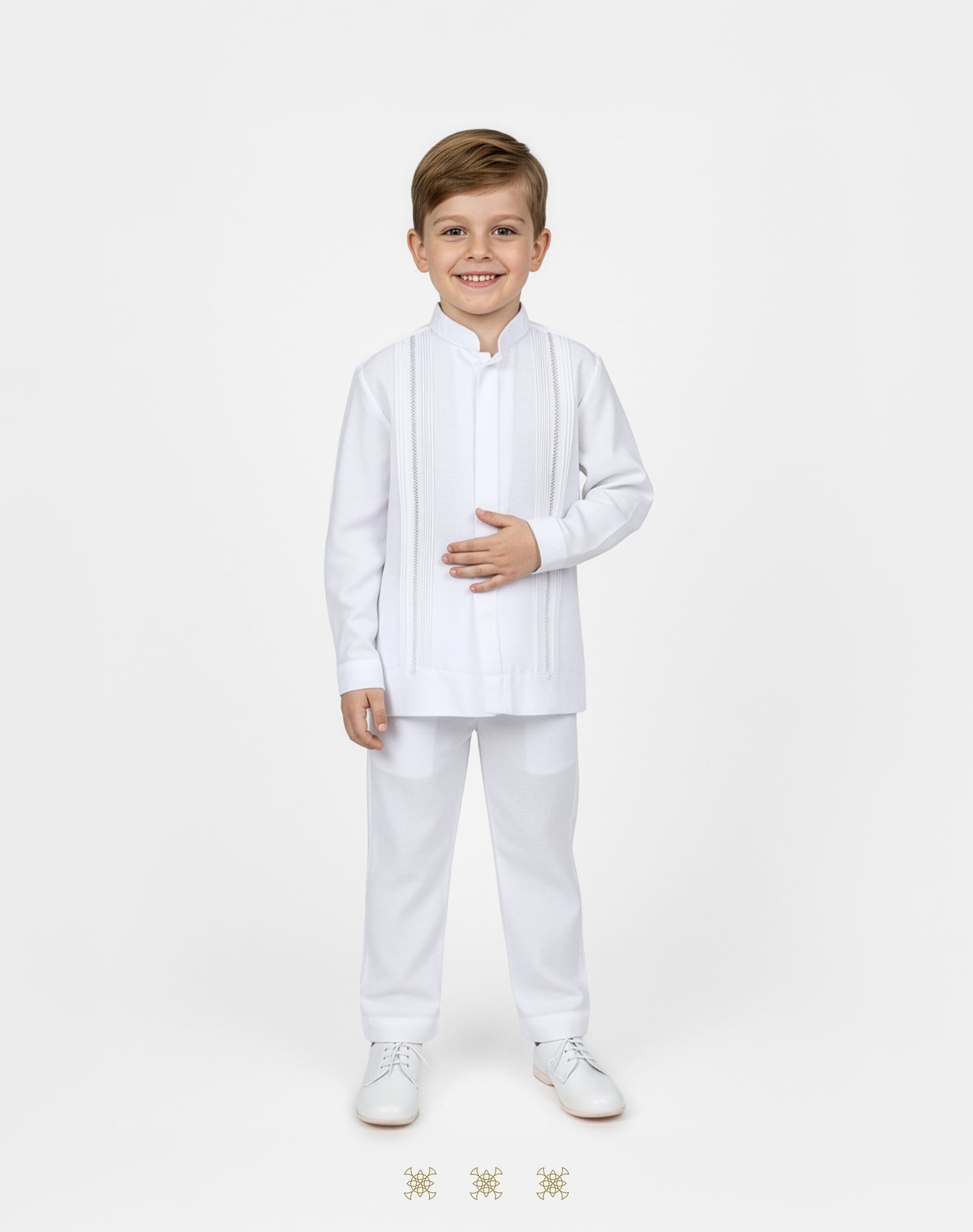 Guayabera y pantalón blanco infantil 95-006