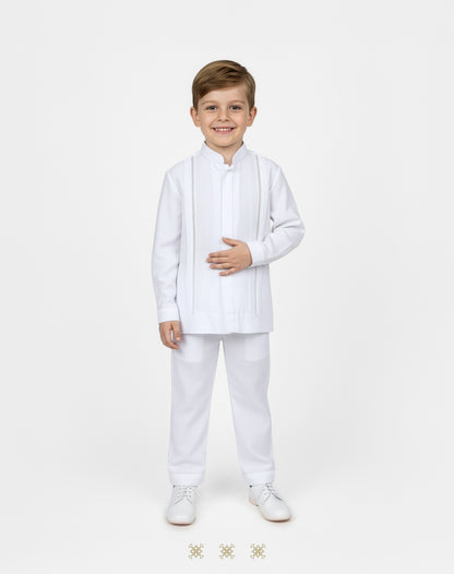 Guayabera y pantalón blanco infantil 95-006