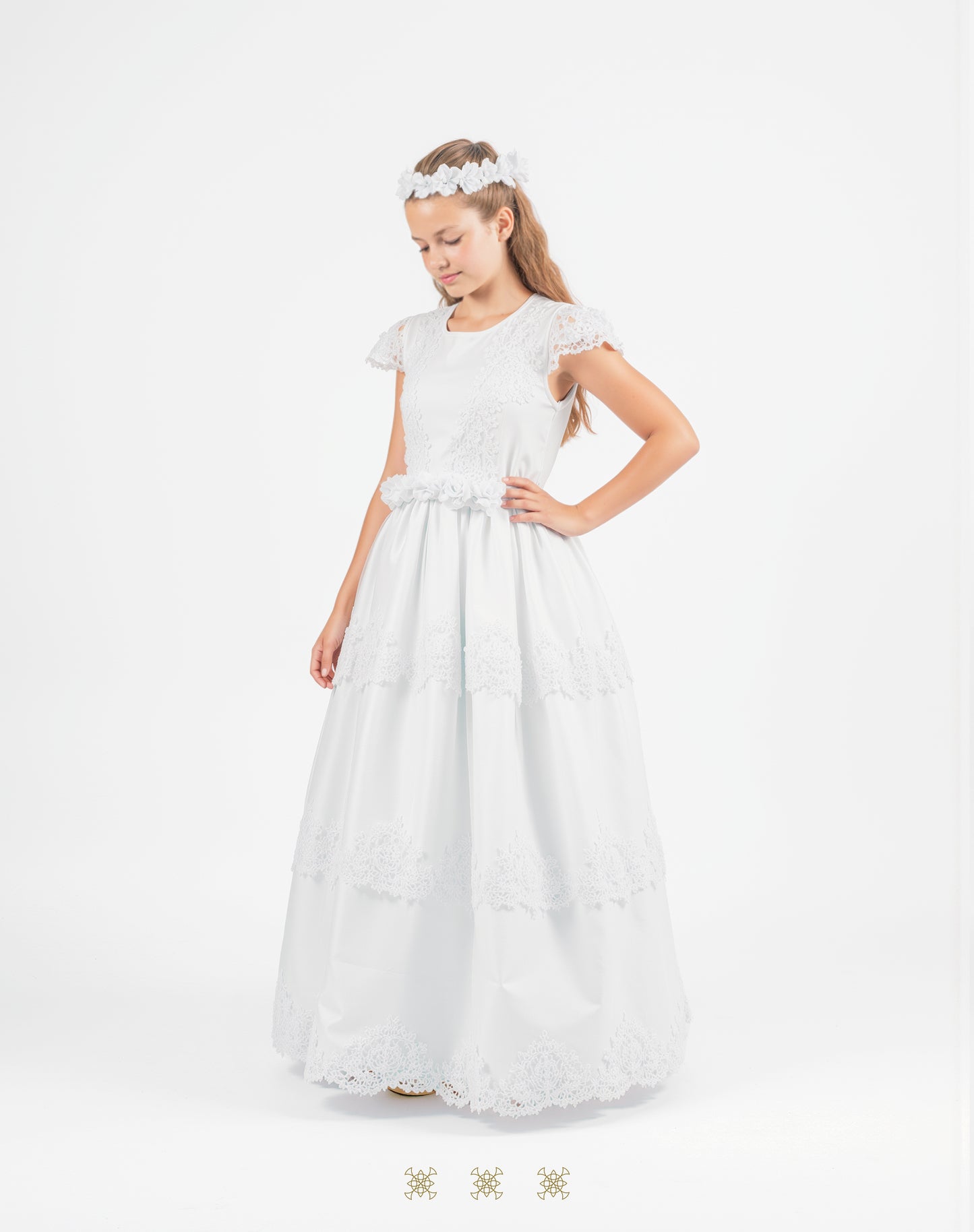 Vestido de Primera comunión blanco A7-007