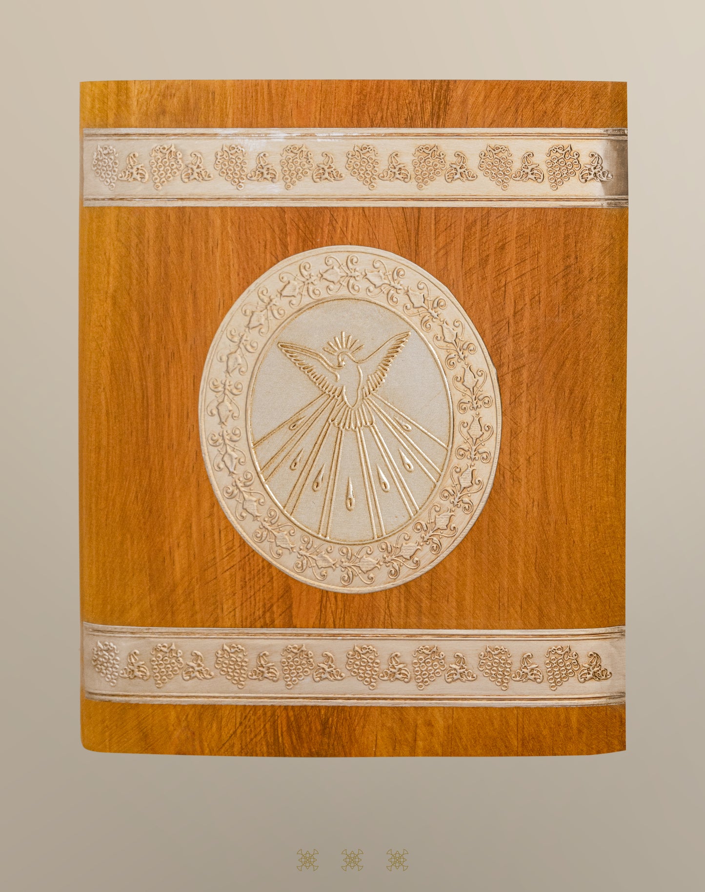 Set de vela primera comunión dorado con cofre C7-014