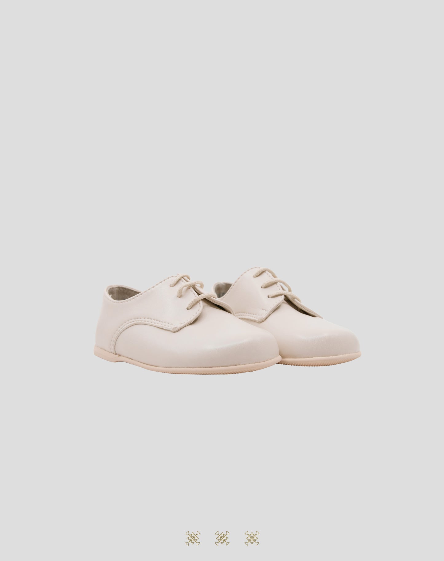 Zapato infantil hueso 03-005