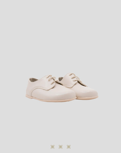 Zapato infantil hueso 03-005